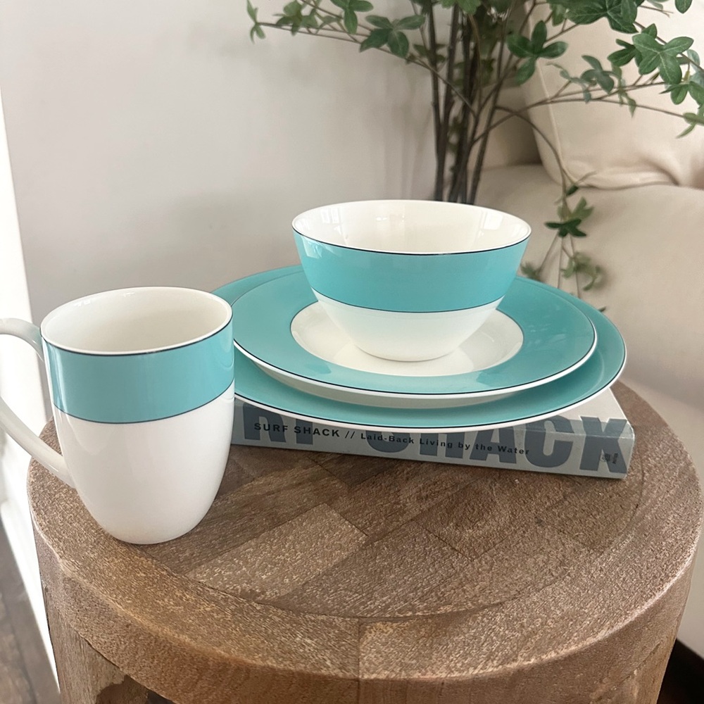 Kate Spade Rutherford FULL 8 PIECE EACH Turquoise Dinnerware Set